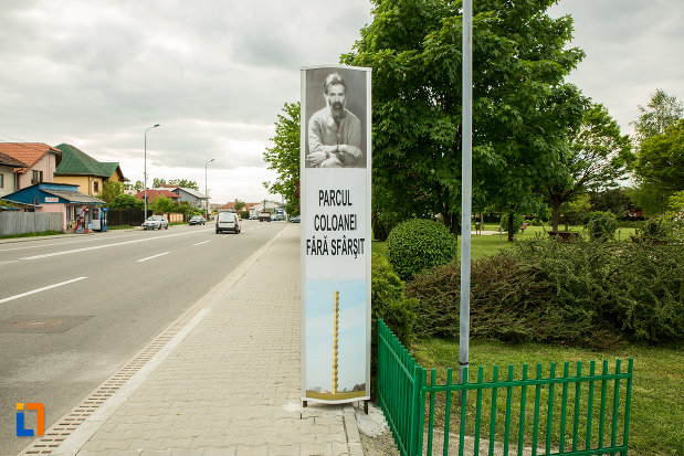 indicator-cu-parcul-coloanei-fara-sfarsit-din-targu-jiu-judetul-gorj.jpg