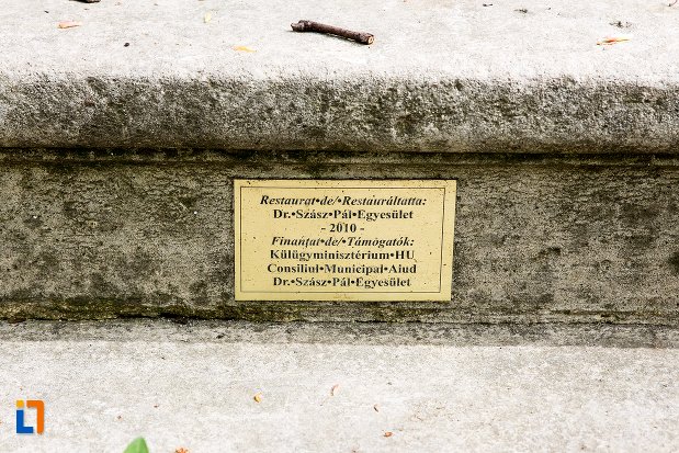 inscriptie-de-pe-monumentul-studentilor-din-aiud-judetul-alba.jpg
