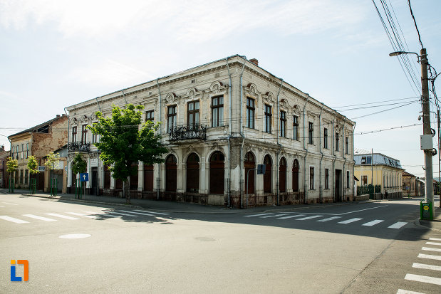 internatul-grupului-scolar-industrial-auto-din-drobeta-turnu-severin-judetul-mehedinti.jpg