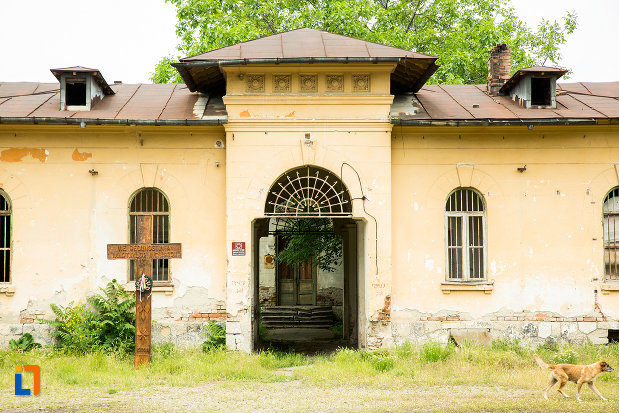 intrarea-in-penitenciarul-din-ramnicu-sarat-judetul-buzau.jpg