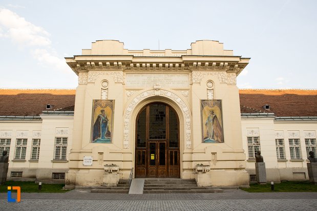 Sala Unirii 1 Decembrie 1918 Din Alba Iulia Obiective Turistice Alba DeÈ™tepÈ›i Ro