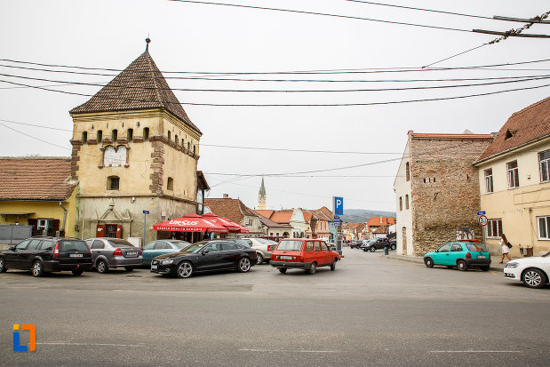 latura-de-est-bastionul-cutitarilor-turnul-rotarilor-turnul-portii-ulitei-fierarilor-curtine-a-cetatii-din-medias-judetul-sibiu.jpg