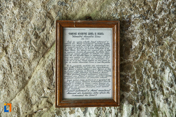 manastirea-turnu-din-pausa-judetul-valcea-informatii-despre-intemeietorii-ei.jpg