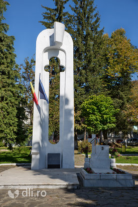 memorialul-din-baia-sprie-judetul-maramures.jpg