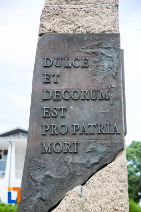 mesaj-de-pe-monumentul-eroilor-din-mangalia-judetul-constanta.jpg
