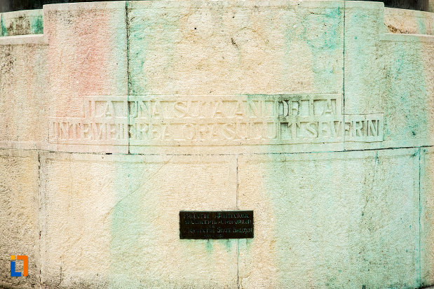 mesaj-de-pe-monumentul-eroilor-din-primul-razboi-mondial-din-drobeta-turnu-severin-judetul-mehedinti.jpg