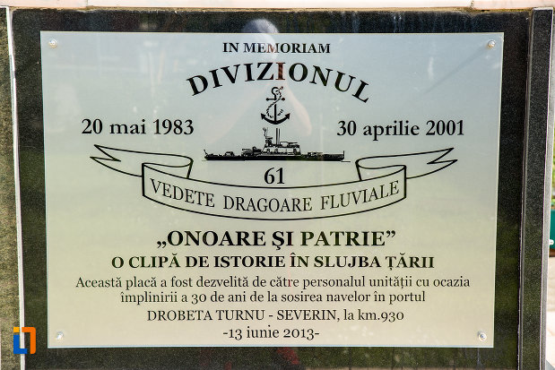 mesaj-de-pe-monumentul-eroilor-marinari-din-drobeta-turnu-severin-judetul-mehedinti.jpg
