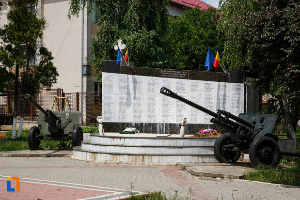 monumentul-eroilor-din-gataia-judetul-timis.jpg