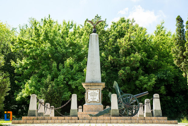 monumentul-in-amintirea-bombardarii-widinului-din-calafat-judetul-dolj.jpg