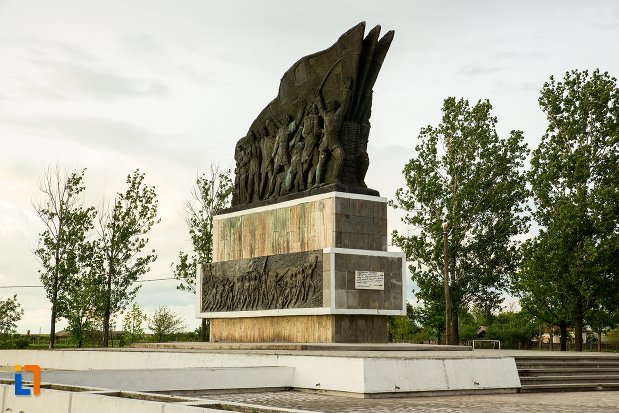 monumentul-independentei-de-langa-corabia-judetul-olt.jpg