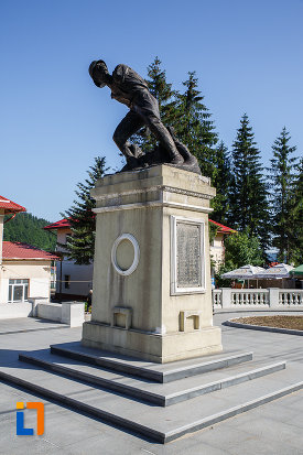 monumentul-ultima-grenada-a-caporalului-constantin-musat-judetul-prahova.jpg