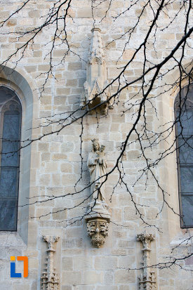motive-decorative-biserica-romano-catolica-calvaria-din-cluj-napoca-judetul-cluj.jpg