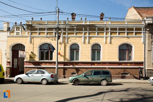 numarul-15-din-ansamblul-urban-str-teilor-din-alba-iulia-judetul-alba.jpg