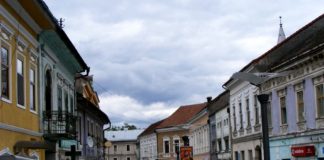 Catedrala Sfinţii Arhangheli Mihail şi Gavril din Orăştie