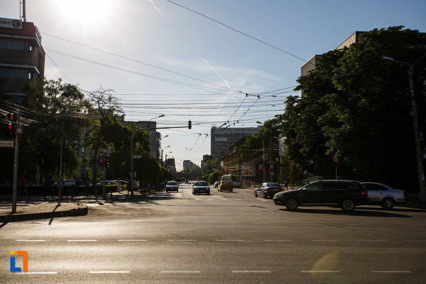 orasul-timisoara-judetul-timis-bulevard-central.jpg