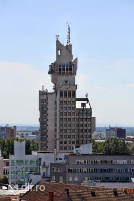 palatul-administrativ-satu-mare-vedere-din-turnul-pompierilor-zoom.jpg