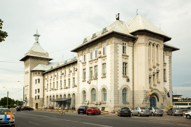 palatul-navigatiei-din-galati-judetul-galati.jpg