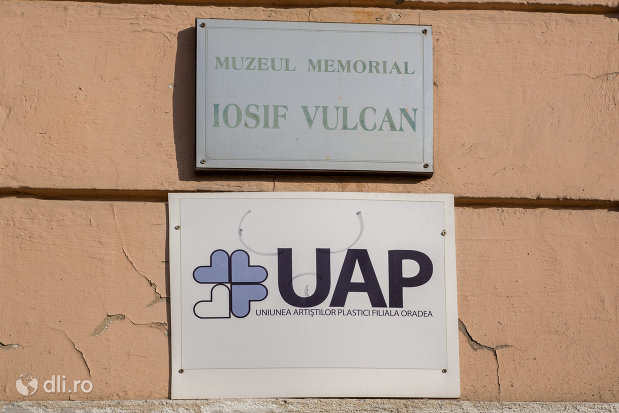 panouri-de-pe-muzeul-memorial-josif-vulcan-din-oradea-judetul-bihor.jpg