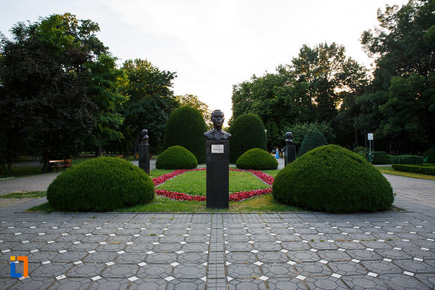 parcul-central-din-timisoara-judetul-timis.jpg