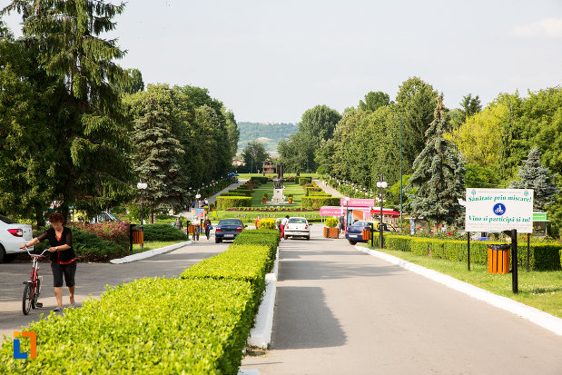 Parcul Chindia din Targoviste : Obiective turistice ...