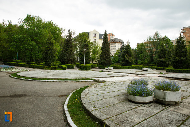 parcul-zavoi-din-ramnicu-valcea-judetul-valcea.jpg