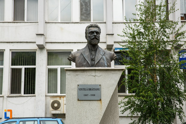 partea-de-sus-de-la-bustul-lui-vintila-bratianu-din-ramnicu-valcea-judetul-valcea.jpg