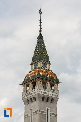 partea-superioara-a-turnului-de-la-fosta-primarie-a-municipiului-azi-prefectura-din-targu-mures-judetul-mures.jpg