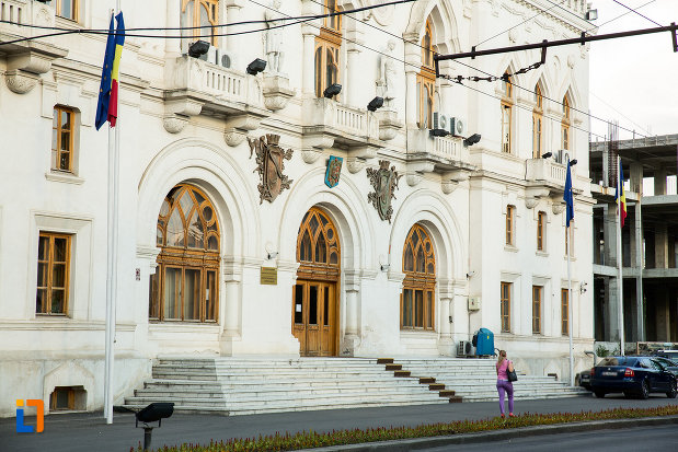 parterul-de-la-palatul-administrativ-prefectura-judetului-galati.jpg