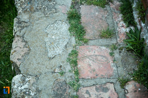 pavaj-de-la-asezarea-romana-sucidava-din-corabia-judetul-olt.jpg