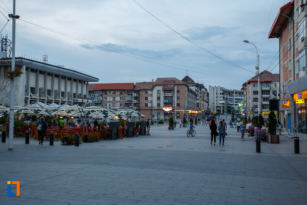 piata-centrala-din-orasul-suceava-judetul-suceava.jpg