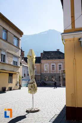 piata-din-brasovul-vechi-judetul-brasov.jpg