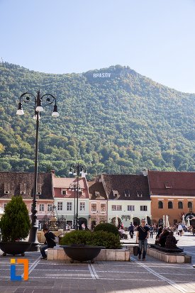 piata-din-orasul-brasov-judetul-brasov.jpg