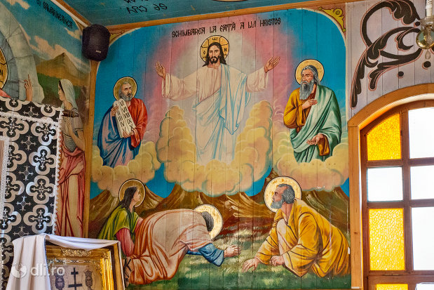 pictura-cu-sfinti-din-biserica-de-lemn-ortodoxa-din-baia-sprie-judetul-maramures.jpg