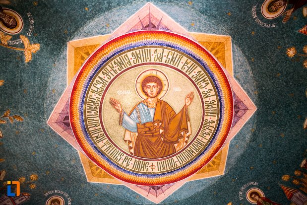 pictura-murala-din-biserica-adormirea-maicii-domnului-mavrodolu-din-pitesti-judetul-arges.jpg