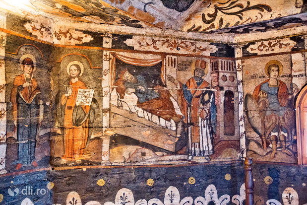 picturi-pe-lemn-din-biserica-de-lemn-sf-arhangheli-din-borsa-judetul-maramures.jpg