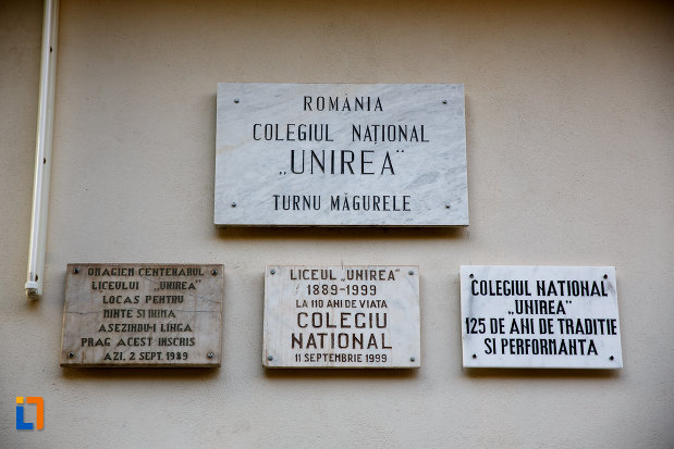 placi-comemorative-de-la-colegiul-national-unirea-din-turnu-magurele-judetul-teleorman.jpg