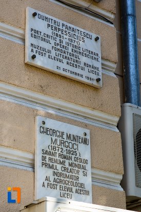 placi-inscriptionate-de-la-colegiul-national-nicolae-balcescu-din-braila-judetul-braila.jpg