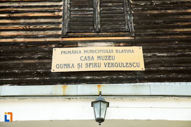 placuta-de-la-casa-muzeu-gunka-si-spiru-vergulescu-din-slatina-judetul-olt.jpg