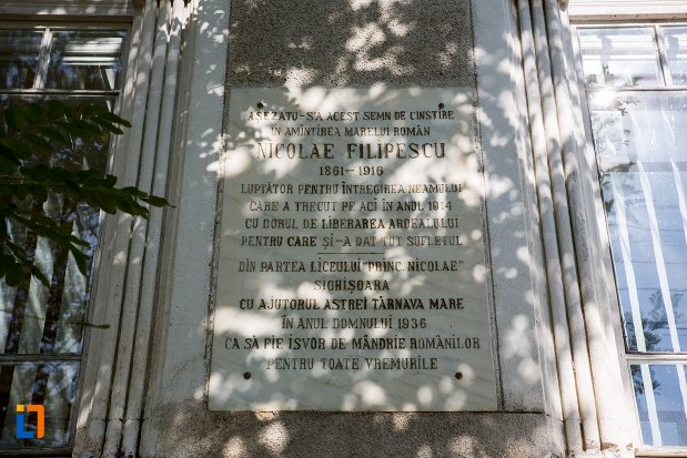 placuta-de-la-casa-nicolae-filipescu-azi-parohia-ortodoxa-din-rupea-judetul-brasov.jpg