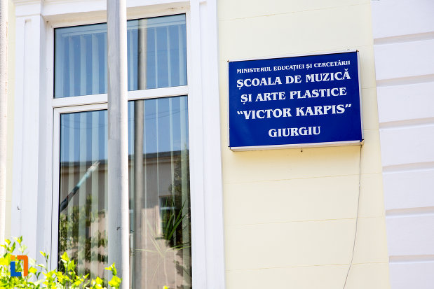 placuta-de-la-scoala-de-muzica-si-arte-plastice-din-giurgiu-judetul-giurgiu.jpg