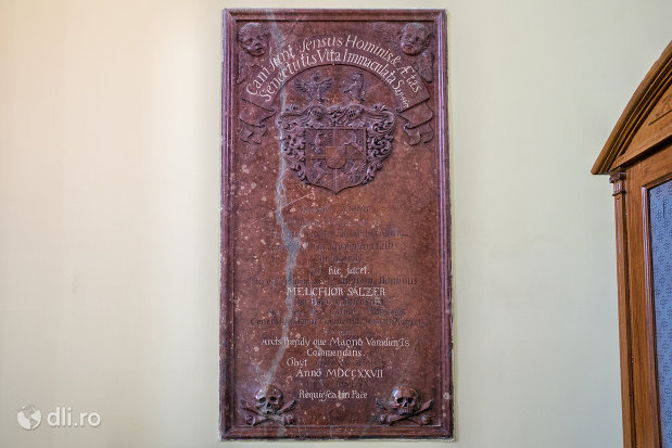 placuta-din-biserica-romano-catolica-coborarea-sfantului-duh-din-oradea-judetul-bihor.jpg