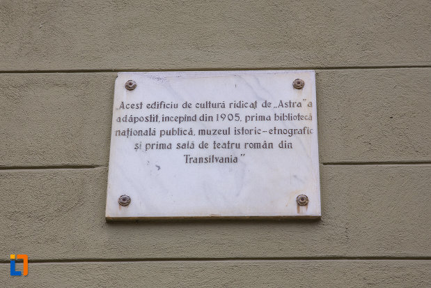 placuta-informative-de-la-biblioteca-judeteana-astra-muzeul-asociatiunii-din-sibiu-judetul-sibiu.jpg