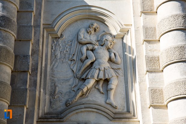 poarta-a-i-a-a-cetatii-din-alba-iulia-judetul-alba-basorelief.jpg