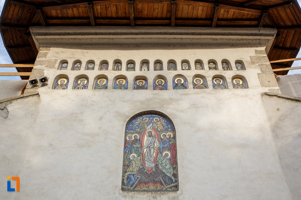 portretele-de-la-biserica-invierea-domnului-vascresenia-1551-din-suceava-judetul-suceava.jpg