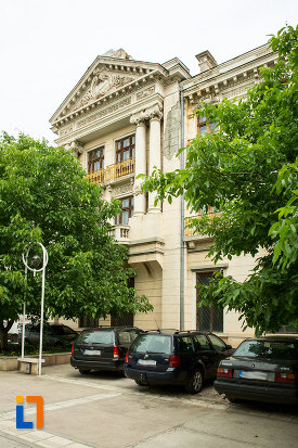 poza-cu-casa-cavalioti-azi-muzeul-judetean-de-istorie-din-galati-judetul-galati.jpg