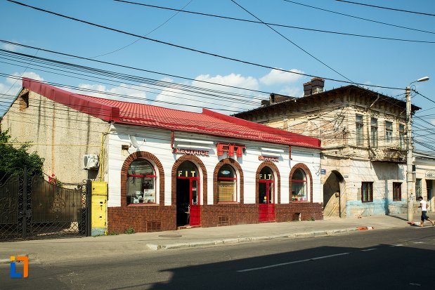 poza-cu-hanul-din-str-marghiloman-din-buzau-judetul-buzau.jpg