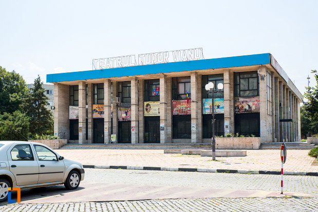 poza-cu-teatrul-valah-din-giurgiu-judetul-giurgiu.jpg