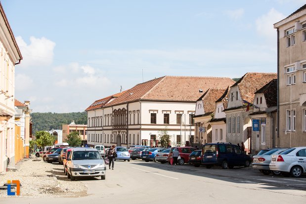 poza-din-orasul-rasnov-judetul-brasov.jpg