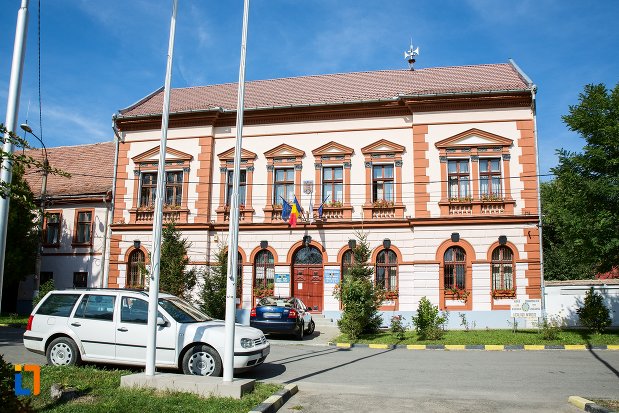 primaria-din-orasul-rupea-judetul-brasov.jpg