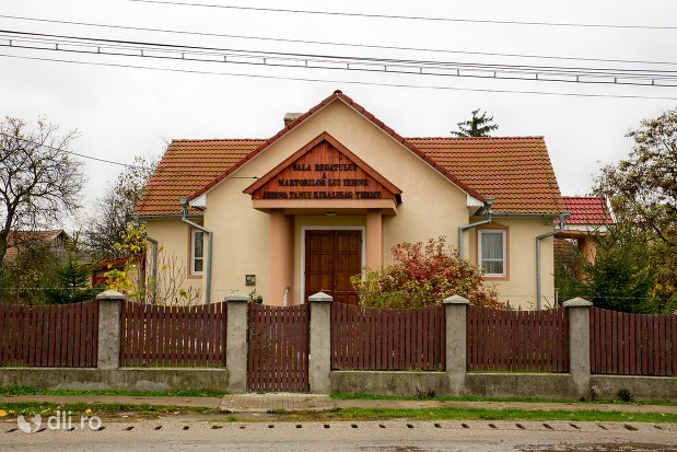 sala-regatului-martorilor-lui-iehova-din-acas-judetul-satu-mare.jpg